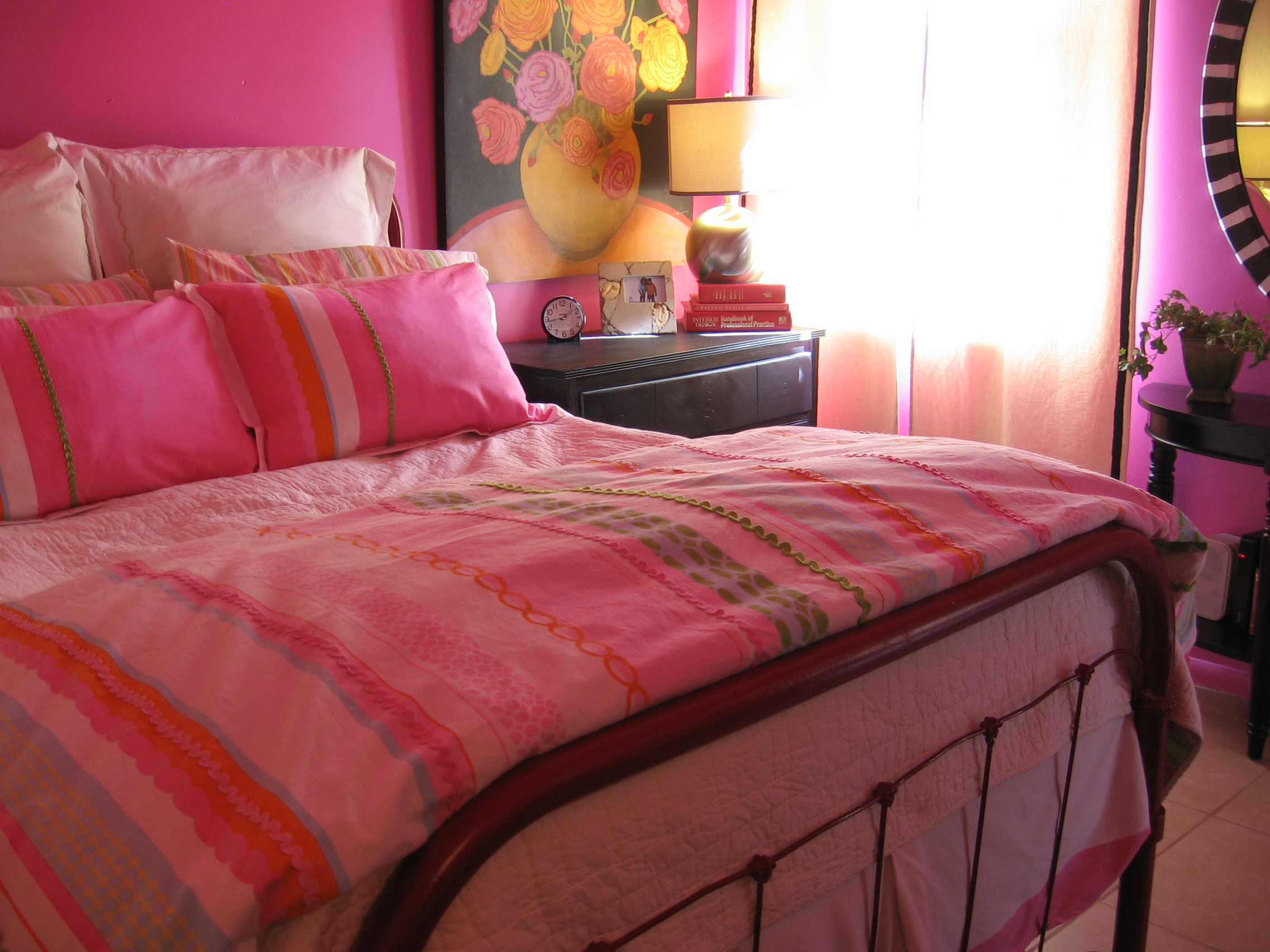 Pink bedroom by nolaclutterbusters, on Flickr